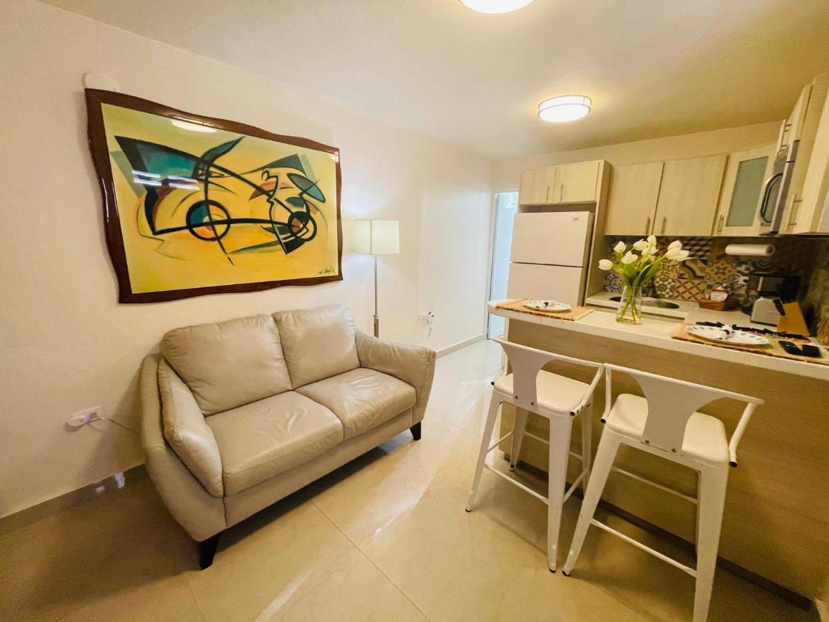 Appartement Compact Haven With Private Entrance And Free Parking And Laundry à Ponce Extérieur photo